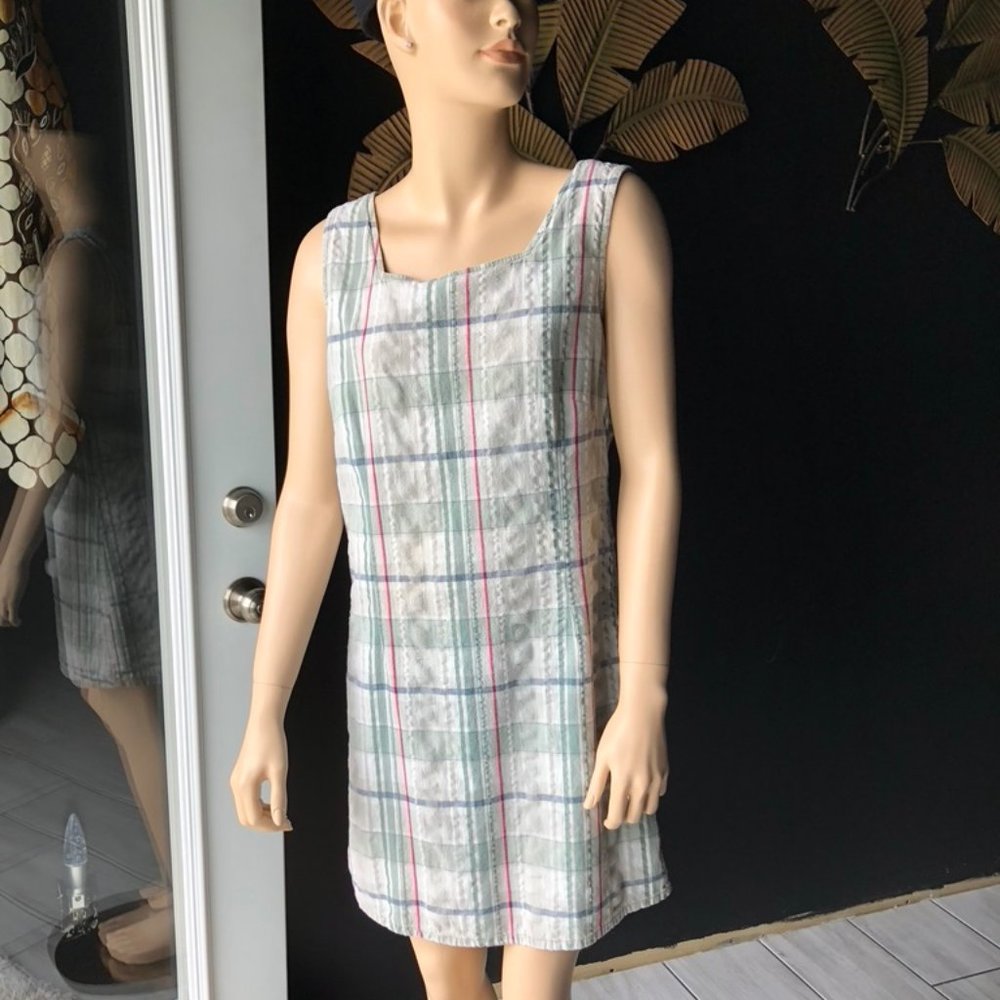 Sleeveless Dress